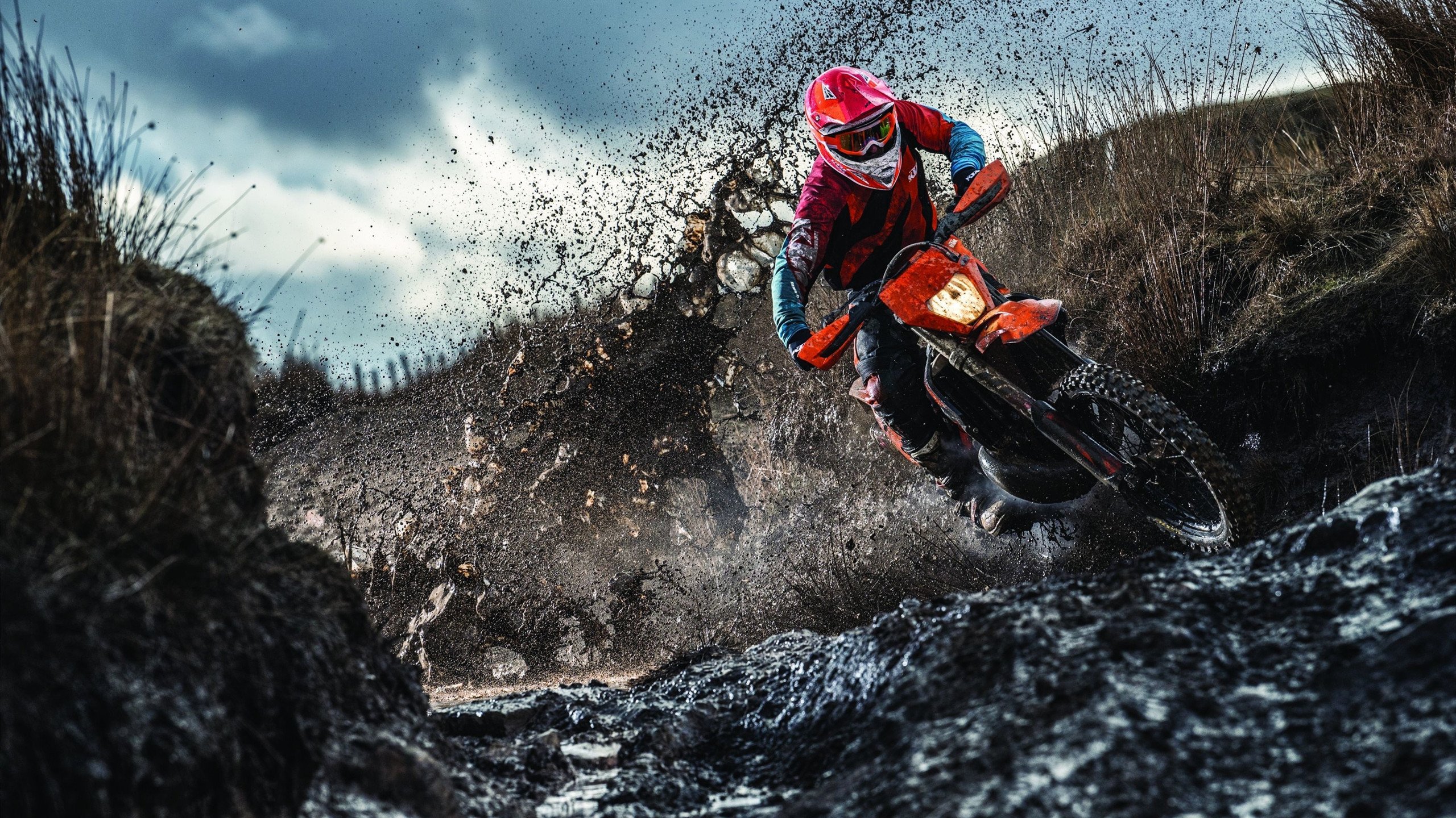 前方记者探访训练基地揭秘备战过程中的点滴细节,训练基地是干什么的