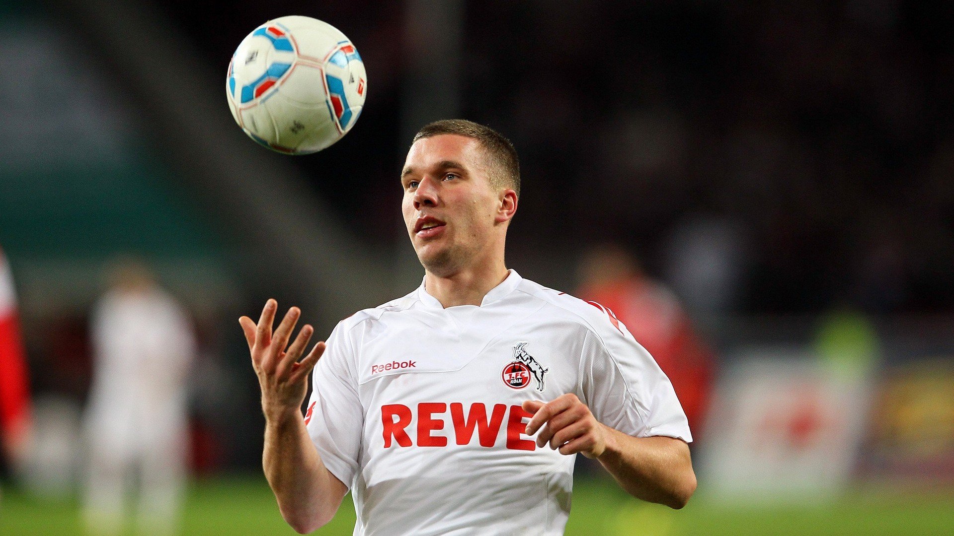 本土球员传控能力普遍不足,传控打法的球队